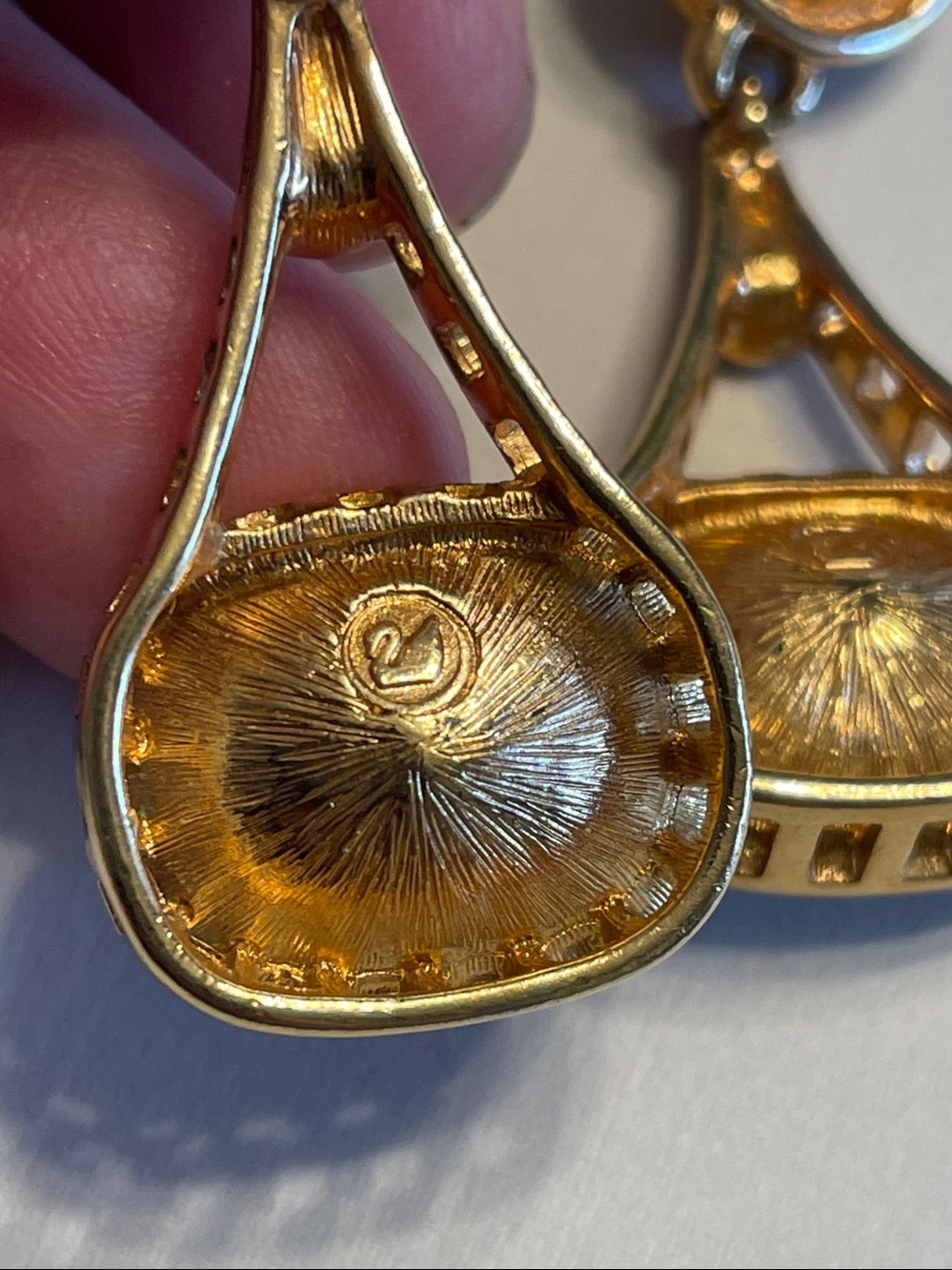 Vintage Swarovski Crystal Drop Earrings - Picture 6 of 6